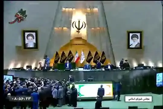 (ویدئو) شعار مرگ بر آمریکا در صحن مجلس