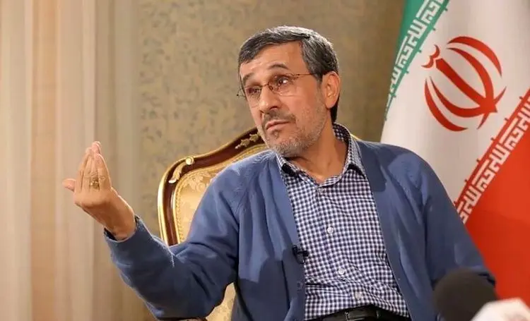 جواب احمدی‌نژاد به آنجلینا جولی