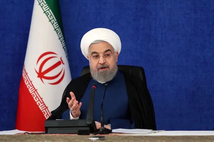 جنجال غیبت روحانی در مجلس