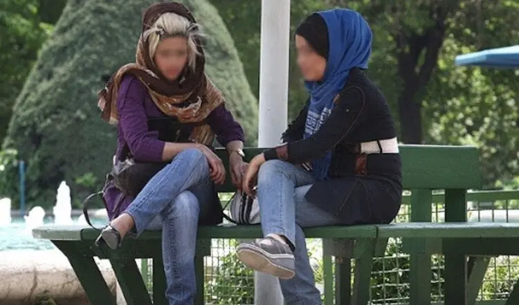 دختران چرا از خانه فرار می‌کنند؟