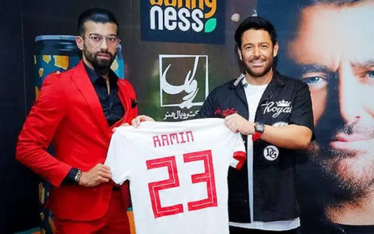 (عکس) پیش‌بینی محمدرضا گلزار از نتیجه بازی پرسپولیس و پاختاکور
