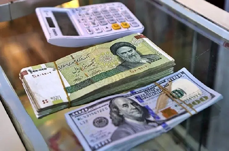 قیمت ارز در بازار آزاد در روز پنجشنبه ۱۰ مهر