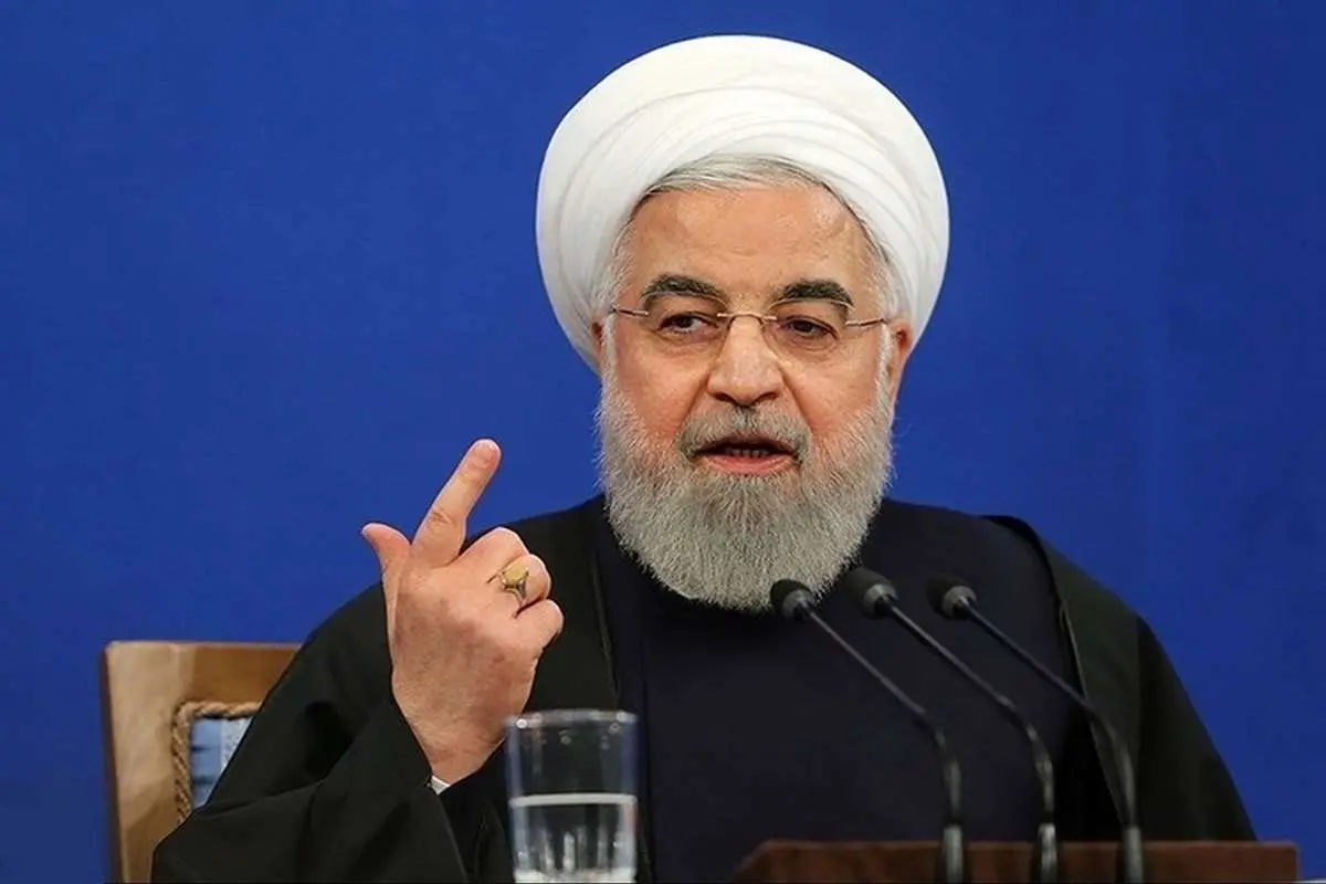 روحانی: جز قطع زنجیره ابتلا، چارهای وجود ندارد
