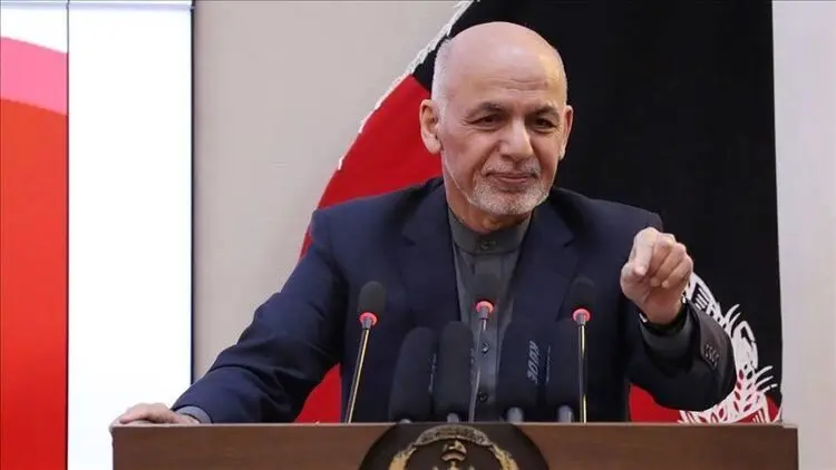 اشرف غنی ۱۷ مشاور خود را برکنار کرد