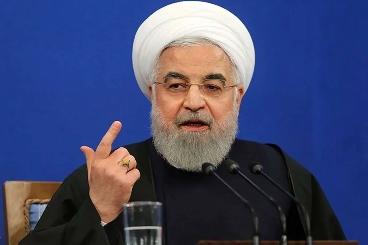 روحانی: کسی فکر نکند دولت دست روی دست گذاشته است