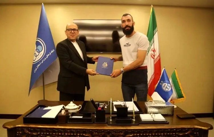 چشمی: با هیچی تیمی جز استقلال قرارداد ندارم