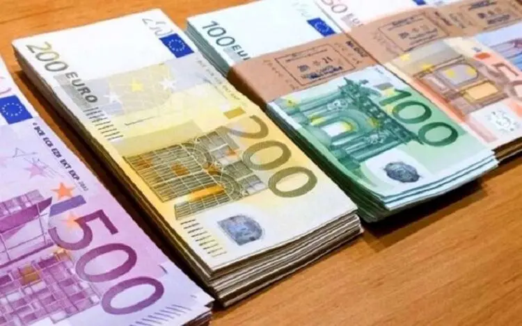 قیمت ارز در بازار آزاد در روز شنبه ۲۹ شهریور
