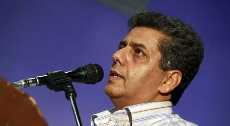 وقتی آقای هالو دیپلمات شد