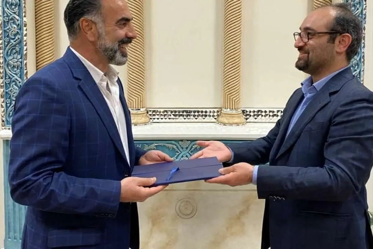 (عکس) محمود فکری سرمربی استقلال شد