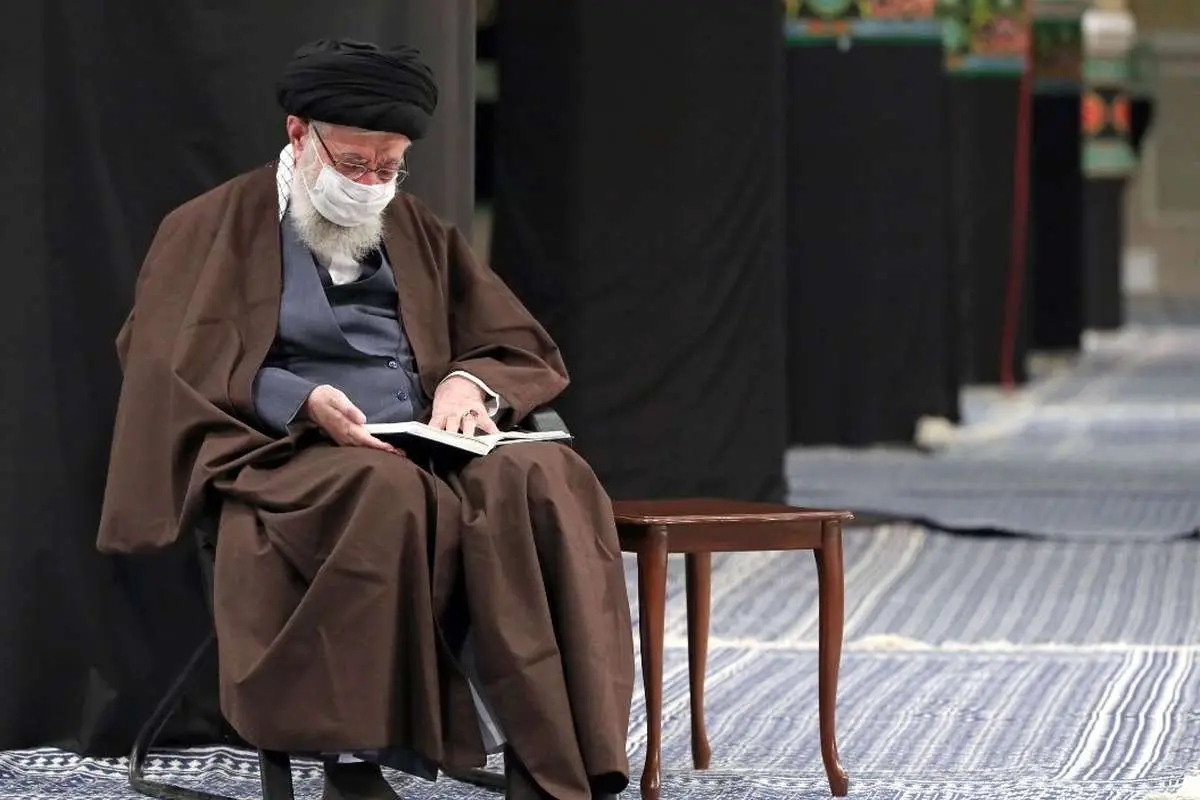 (تصاویر) عزاداری و قرائت زیارت اربعین با حضور رهبر انقلاب