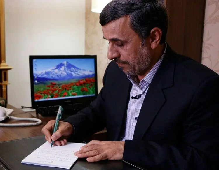 نامه احمدی‌نژاد به وزیر اطلاعات