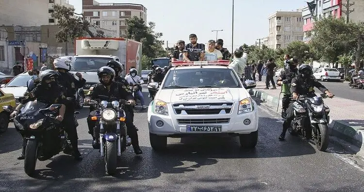 نظر عمادالدین باقی درباره اوباش‌گردانی و تأثیر آن بر جرم و خشونت