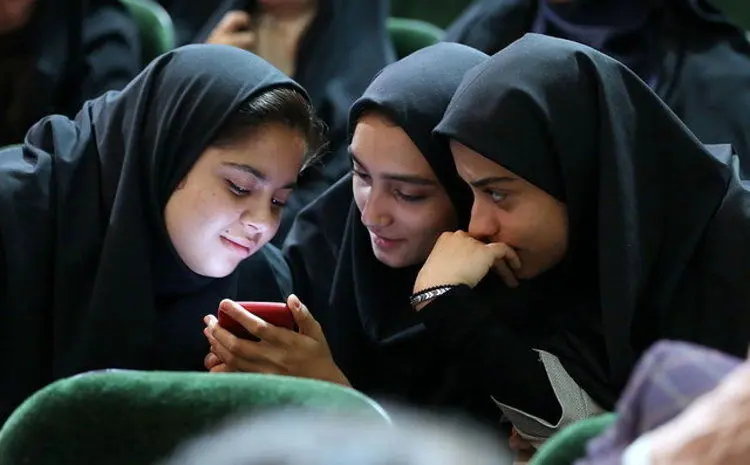 جملات نیش داری که دختران ایرانی زیاد می‌شنوند