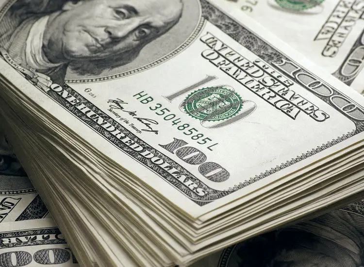 نوسانات متناقض در بازار ارز