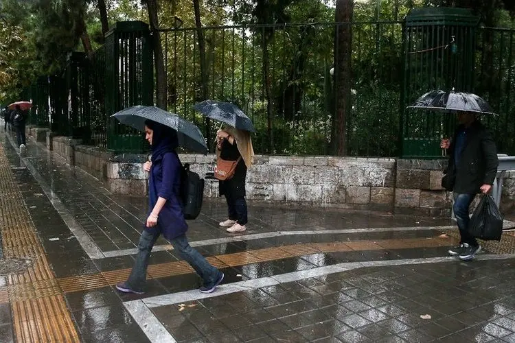 وضعیت آب و هوا جمعه ۲۵ مهر ۹۹؛ فعلا خبری از باران نیست