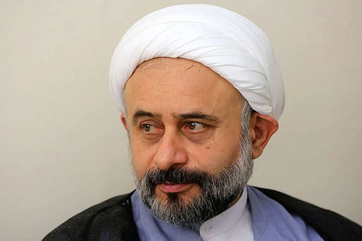 نقویان: اگر کمی محبت داشتید، شجریان مال ما بود