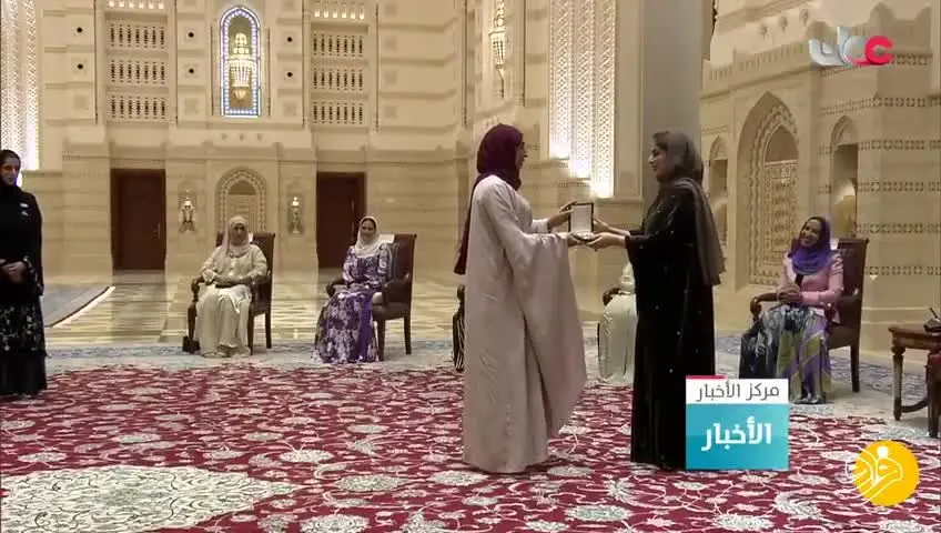 (ویدئو) همسر سلطان عمان برای نخستین بار آفتابی شد