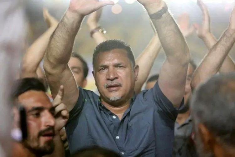 دایی عارف شد