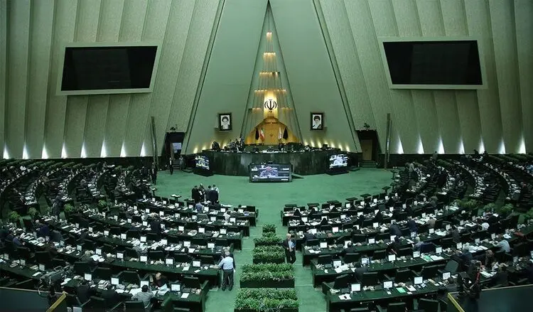 موافقت مجلس با یک فوریت طرح حمایت مالی از افشاگران فساد