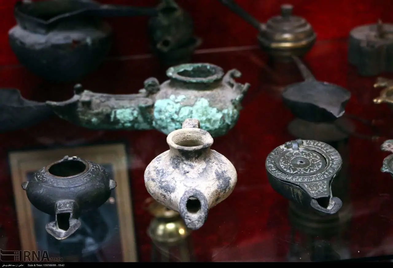 عتیقه‌های ایران چگونه قاچاق شدند؟/ کار بزرگی که «عزت‌الله نگهبان» کرد
