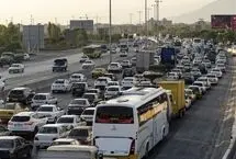 ترافیک سنگین در اتوبان کرج-قزوین / مسافران کلافه، اینترنت هم قطع!