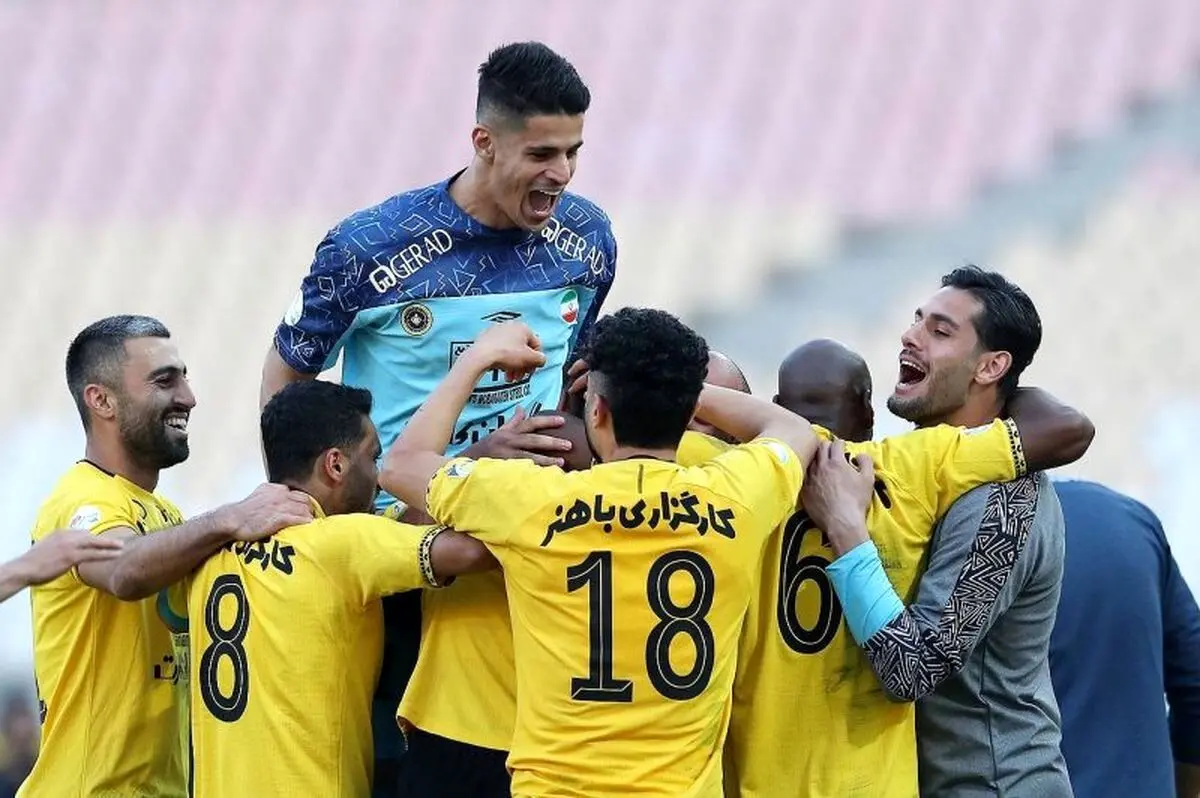 تصویر؛ استوری جالب نیازمند برای سپاهانی‌ها بعد از مذاکره با پرسپولیس