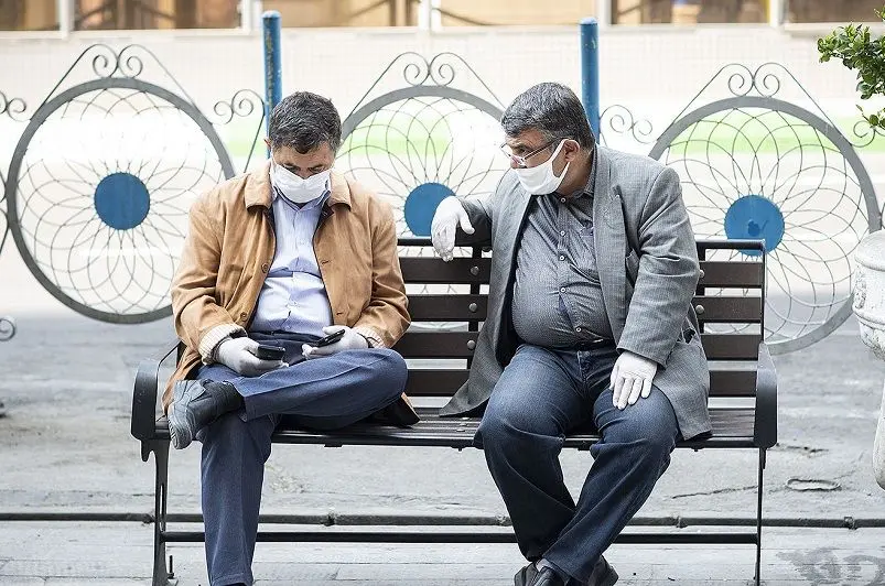 این گروه از بازنشستگان دو حقوق دریافت می‌کنند