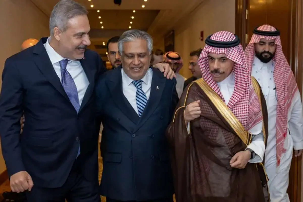 ریاض دکمه هشدار را فشار داد