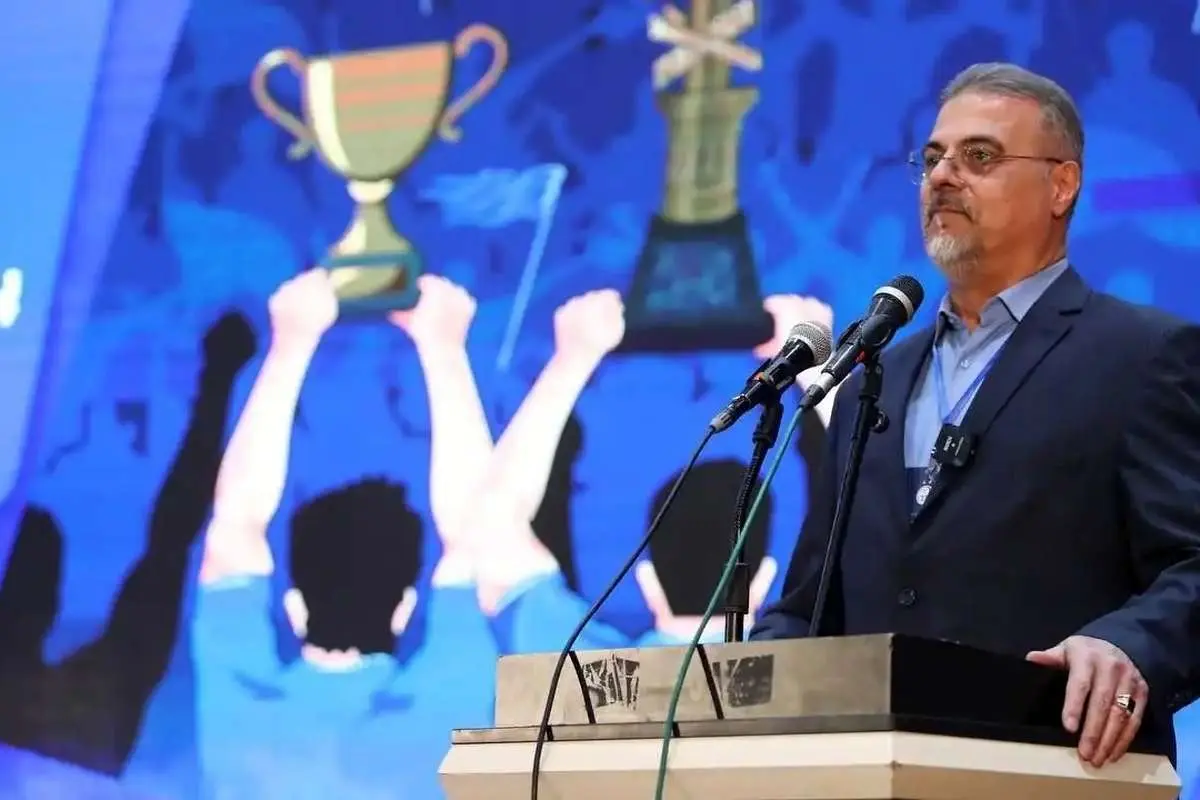 جلسه اضطراری مدیران استقلال در سعادتآباد