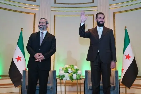 ماجرای تعویض صندلی احمد شرع در نیویورک