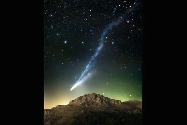 عکس روز ناسا: دنباله لمون سرگردان در میان باد خورشیدی