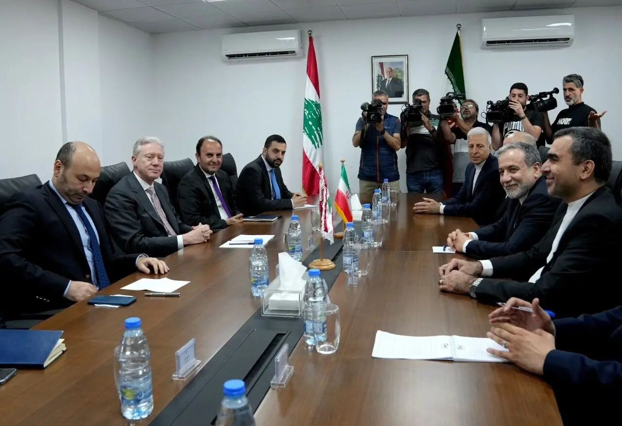 تصاویر؛ دیدار «عراقچی» با وزیر خارجه لبنان
