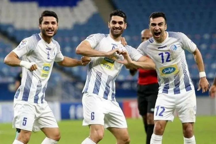 پیشنهاد وسوسه‌انگیز پرسپولیس به ستاره استقلال؛ انتقام در راه است؟
