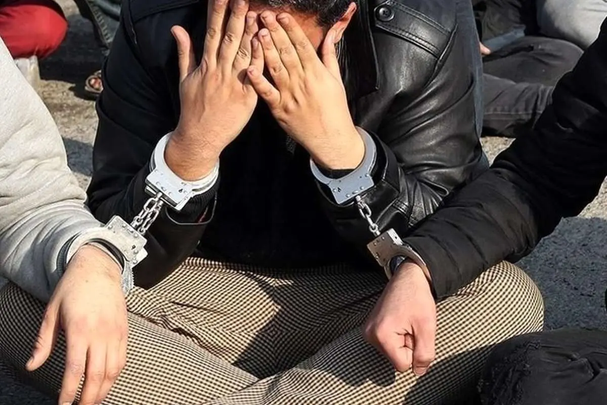 دستگیری ۲۵ نفر از عاملان معاملات فردایی دلار و سکه