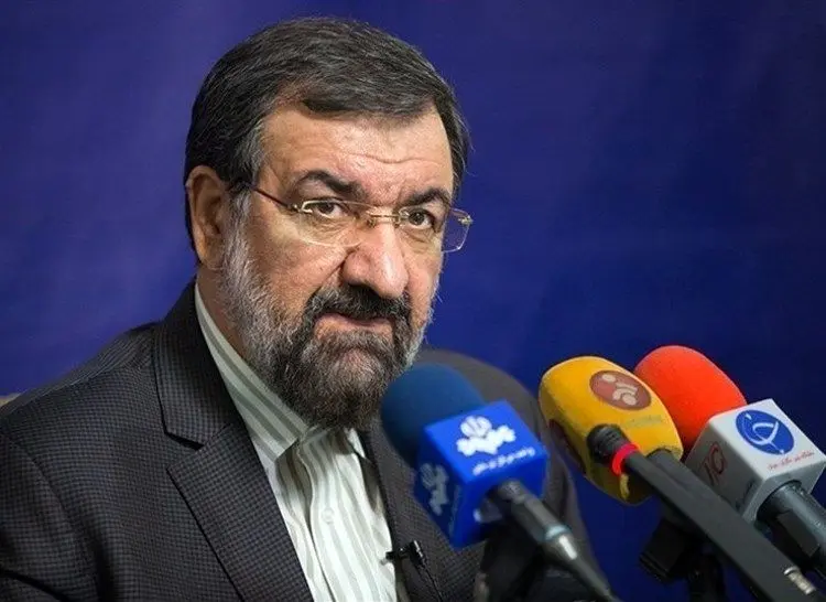محسن رضایی به روحانی: سفیر فرانسه را اخراج کنید