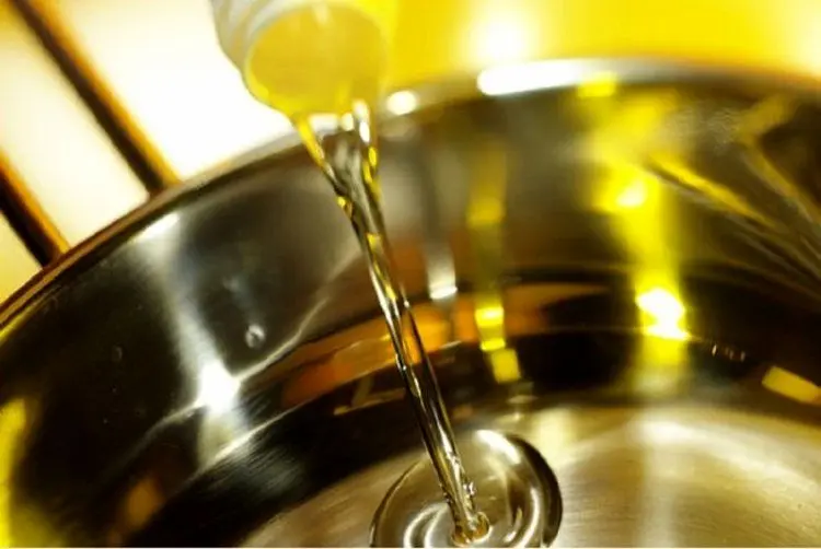 توزیع روغن نباتی به بازار از هفته آینده