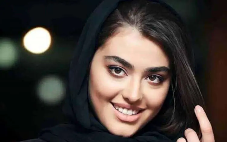(تصاویر) انتشار تصاویر خصوصی ریحانه پارسا توسط امین فردین؛ شبکه قمار به دنبال چیست؟