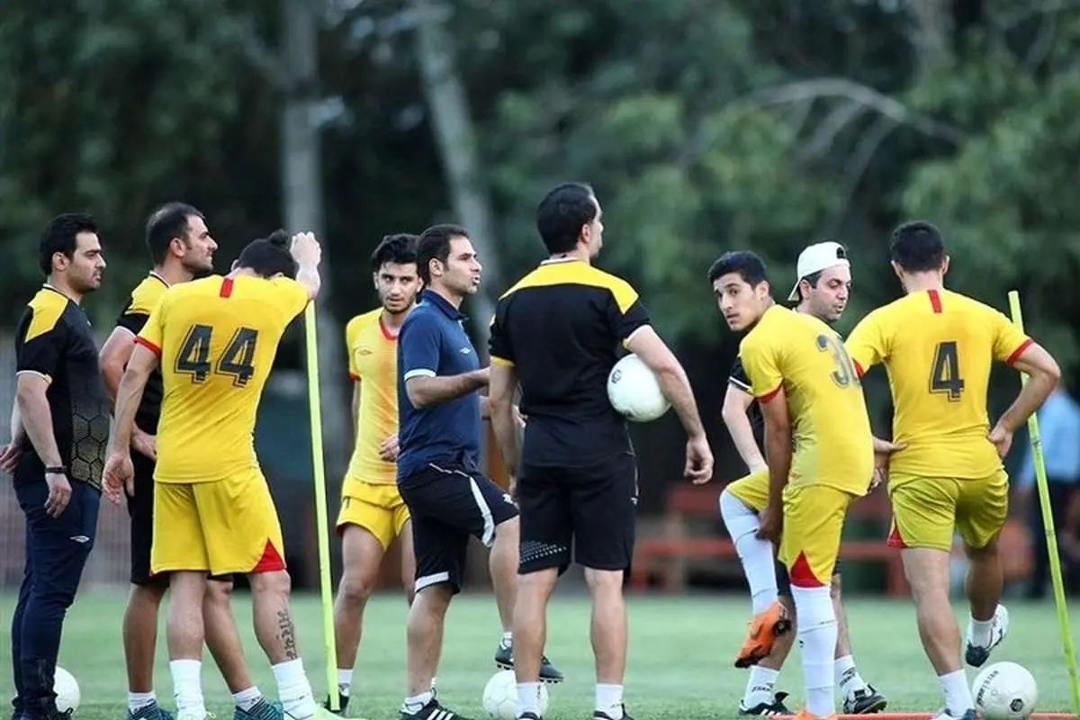 رقیب پرسپولیس 3 کرونایی دارد