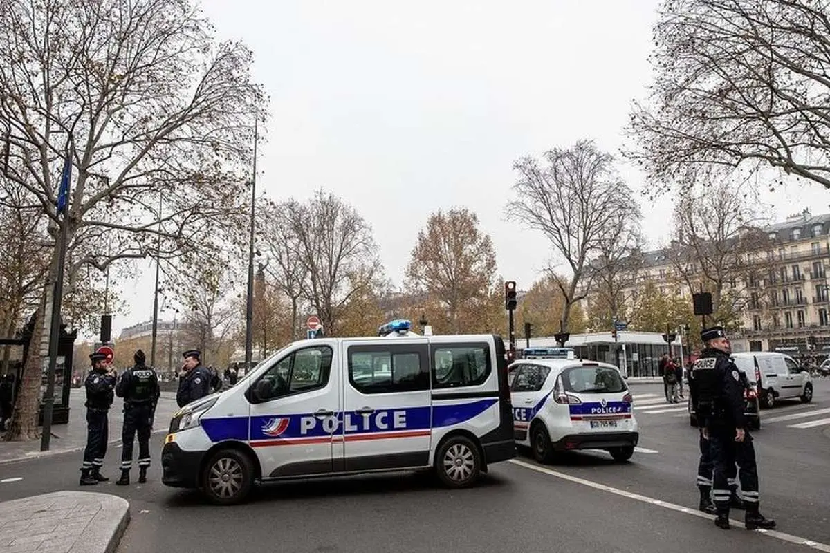 فرانسه چهار دانشآموز را در ارتباط با حادثه تروریسی بازداشت کرد