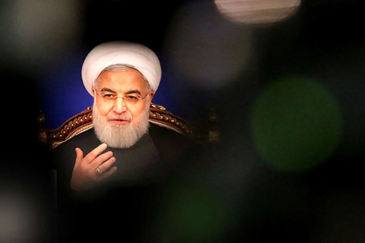 حسن روحانی و چهارراه چه کنم!