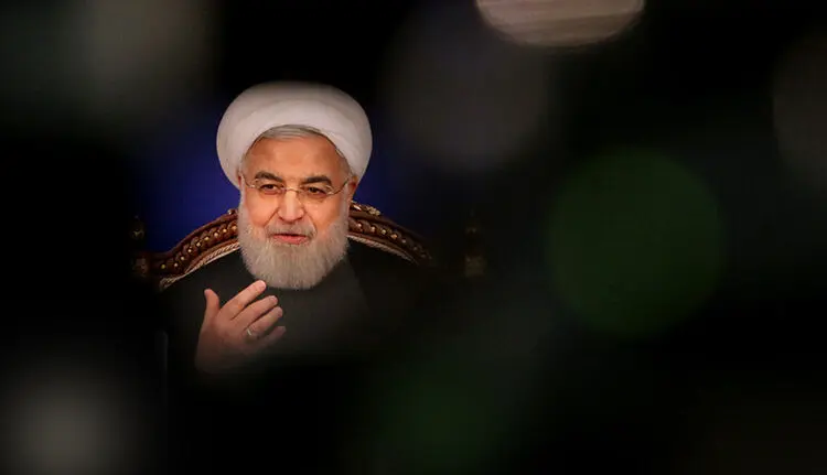 حسن روحانی و چهارراه چه کنم!