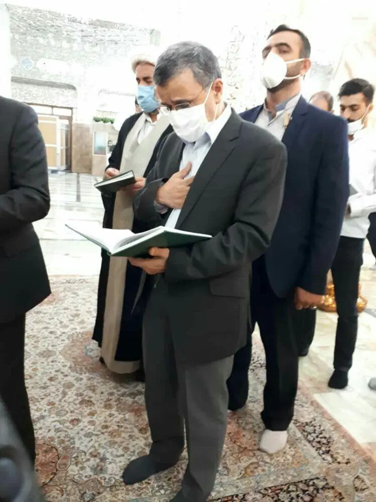 تصاویری از حضور احمدی‌نژاد در قم