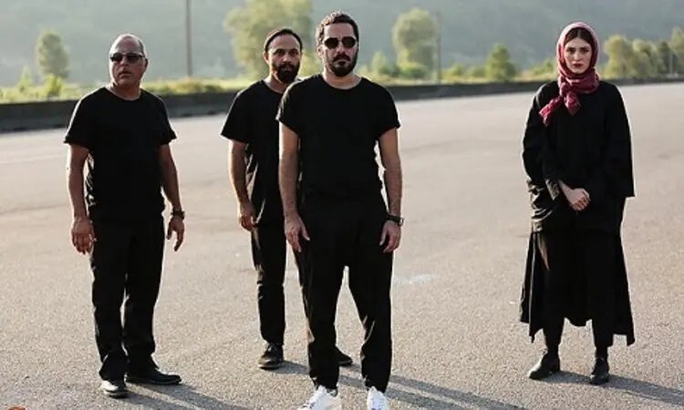 (عکس) تصویر عجیبی که نوید محمدزاده از خود منتشر کرد
