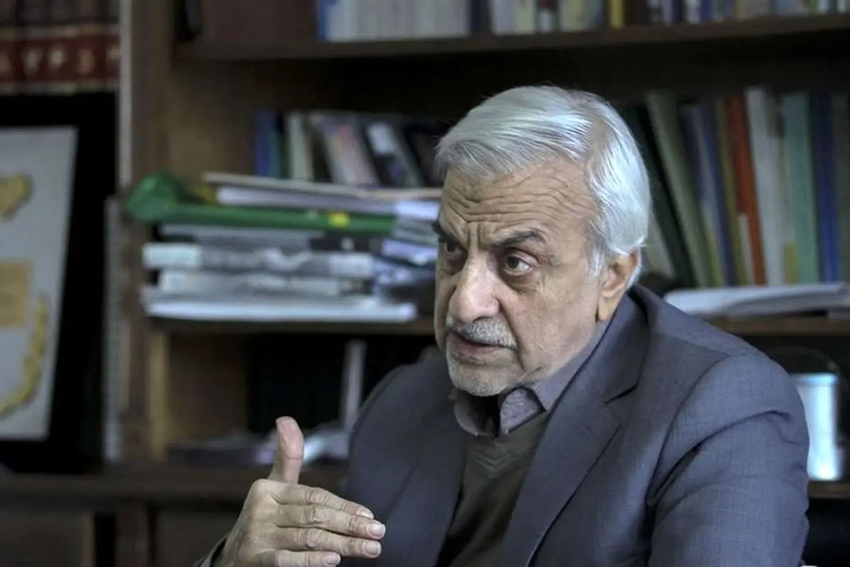 کنایه تند هاشمی طباء به وعده دلاری محسن رضایی