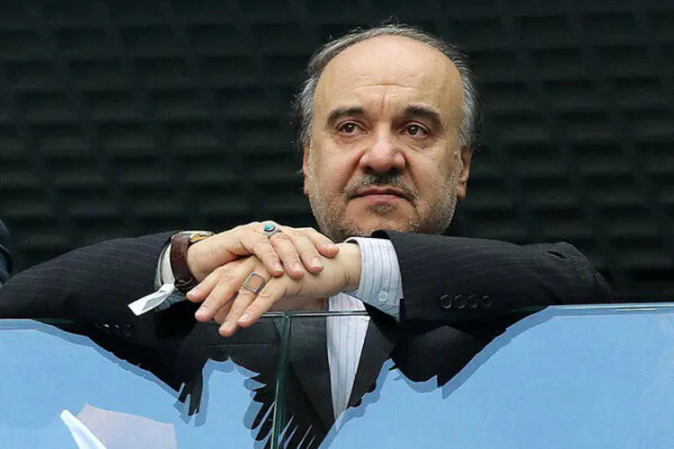 کلنجار برای پاسخ به سوال جنجالی: وزیر استقلالی است یا پرسپولیسی؟