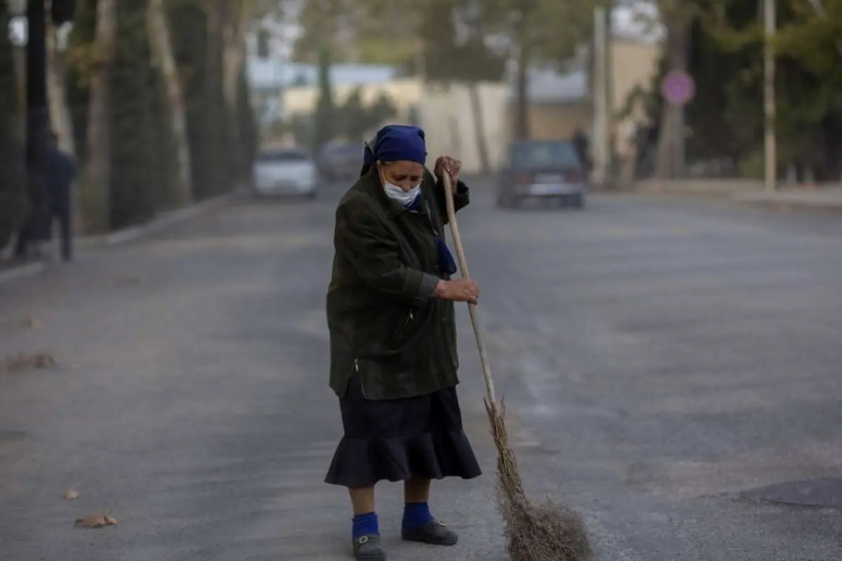 (تصاویر) پاکسازی آثار جنگ از چهره شهر ترتر آذربایجان