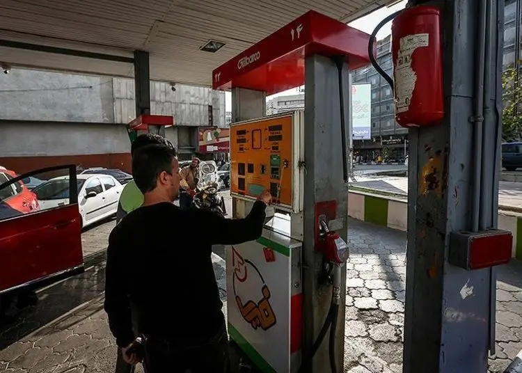 بازخوانی دو طرح بنزینی