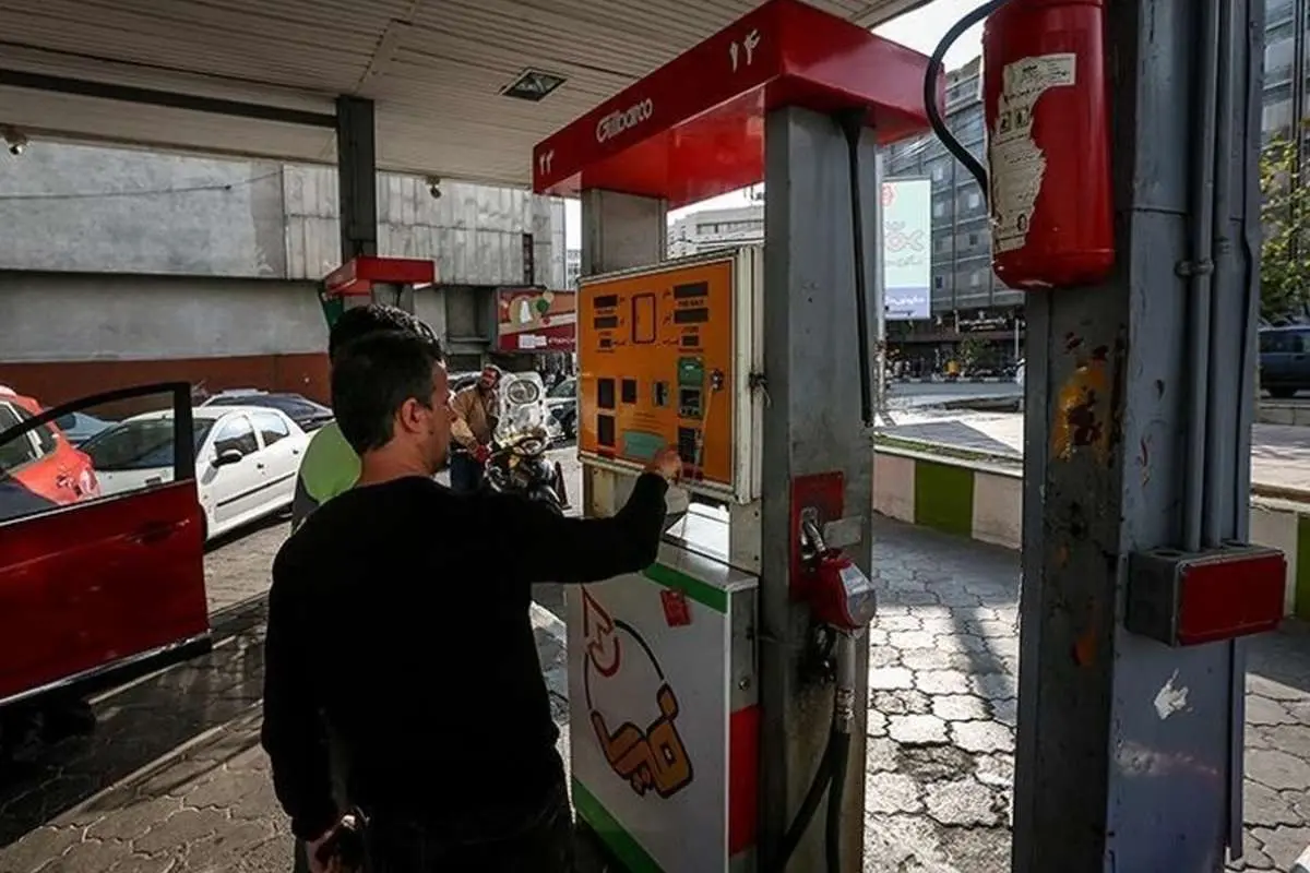 بازخوانی دو طرح بنزینی