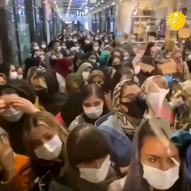 (ویدئو) حراج کیف و کفش و ازدحام جمعیت در لیدوما جنجالی شد