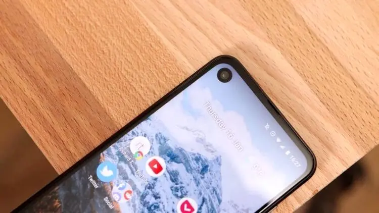 مقایسه موتورولا One Vision پلاس و Honor 9X؛ رنج متفاوت بودن